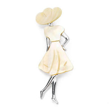 Load image into Gallery viewer, Girl Shape Shell Brooches