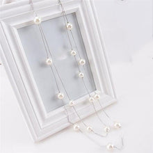 Load image into Gallery viewer, Simulated Pearls Necklace