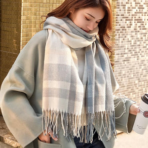 Female Wool Plaid Scarf